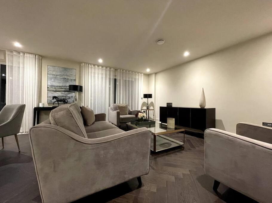 2Br Urban Vista Retreat Chcl F7 Apartamento Chigwell Exterior foto
