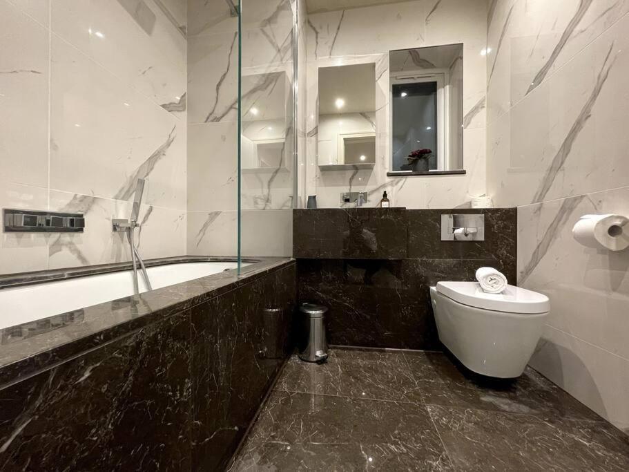2Br Urban Vista Retreat Chcl F7 Apartamento Chigwell Exterior foto