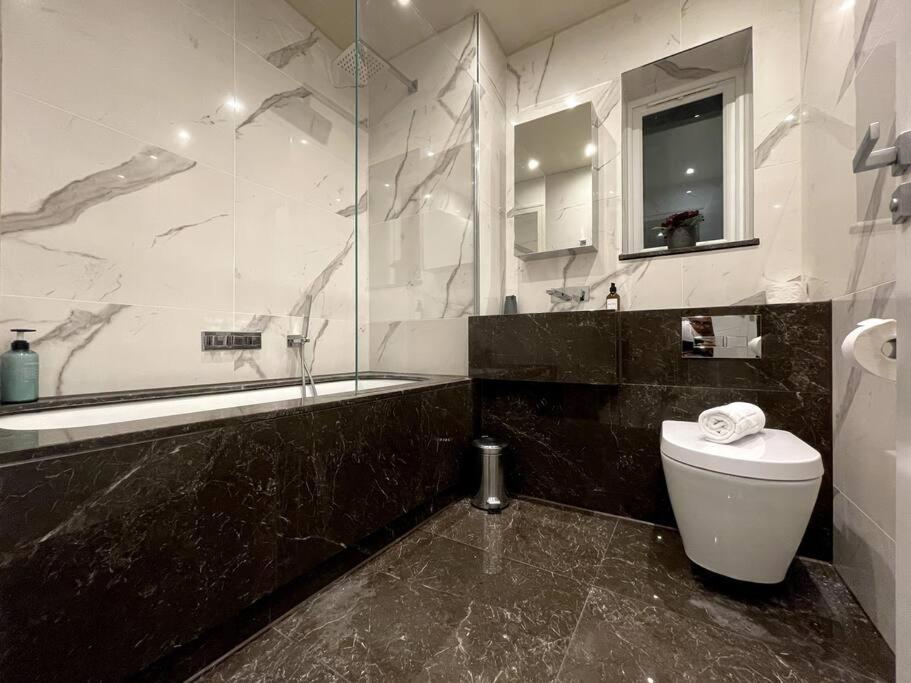 2Br Urban Vista Retreat Chcl F7 Apartamento Chigwell Exterior foto