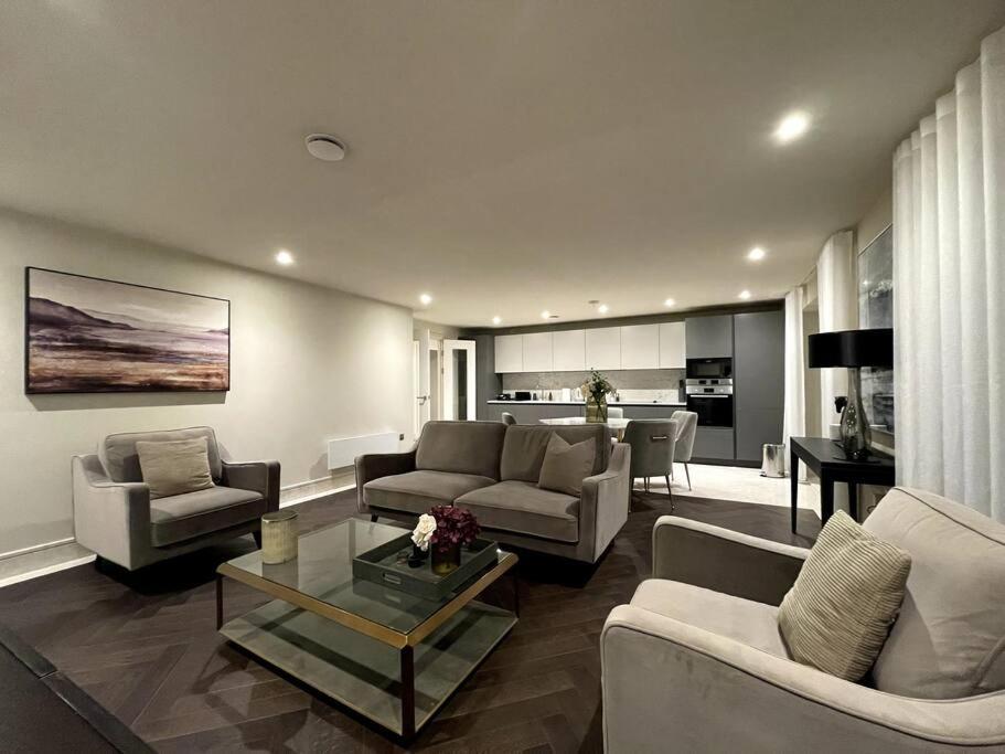 2Br Urban Vista Retreat Chcl F7 Apartamento Chigwell Exterior foto